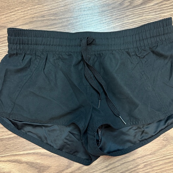 Ripcurl Black Shorts - Picture 1 of 5
